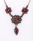 Lovely Vintage garnet flower necklace