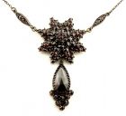 Garnet Star Collier