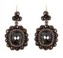 Vintage garnet earrings w/14ctgold wire Victorian style
