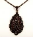 (LADE) Vintage garnet pendant Victorian style