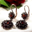 Double round Bohemian garnet earrings