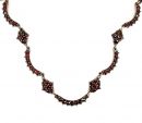 Fine Bohemian roundabout garnet necklace