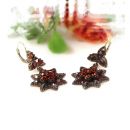 Vintage garnet pending star earrings w/14ct gold wires