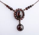 Vintage oval garnet necklace