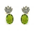 Ohrstecker oval mit imit.Peridot + Markasit