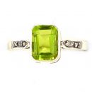 Ring mit imit. Octagon Peridot +  Markasit